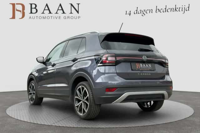 Volkswagen T-Cross (2022) thumbnail 2