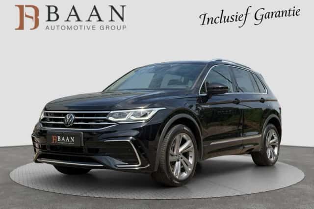 Volkswagen Tiguan (2024) thumbnail 1