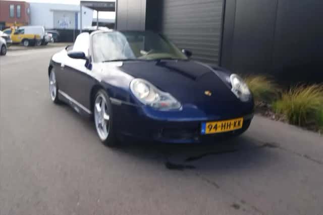 Porsche 911 (2001) thumbnail 1