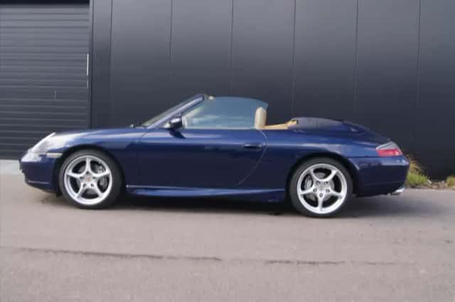 Porsche 911 (2001) thumbnail 5