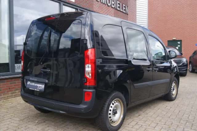 Mercedes-Benz Citan (2019) thumbnail 3
