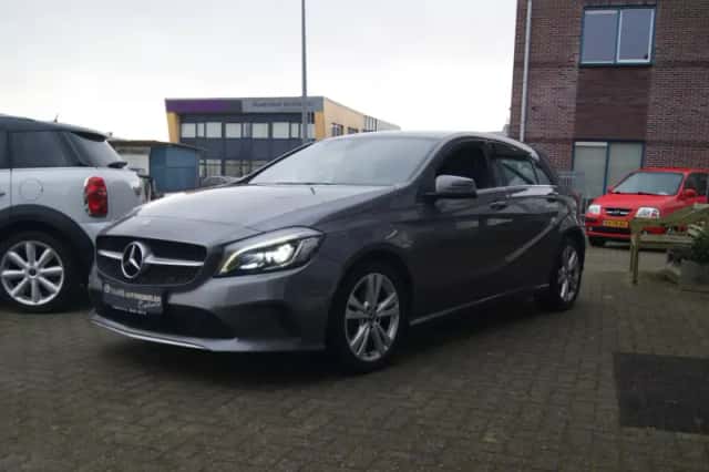 Mercedes-Benz A-Klasse (2018) thumbnail 2