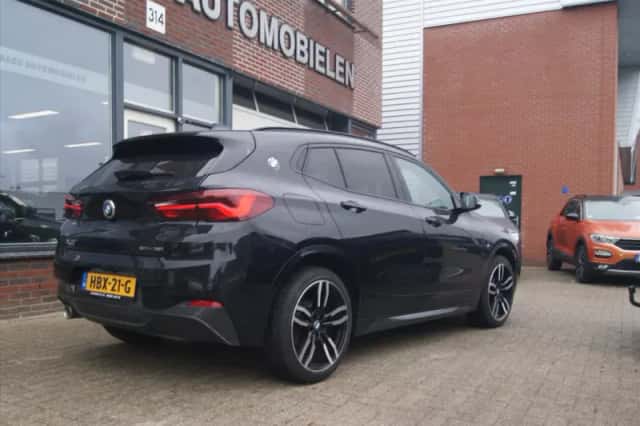 BMW X2 (2020) thumbnail 3