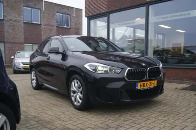 BMW X2 (2020) thumbnail 4