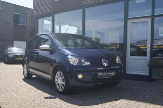 Volkswagen Up! (2016) thumbnail 1
