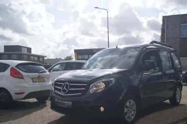 Mercedes-Benz Citan (2019) thumbnail 2