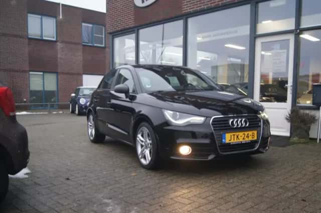 Audi A1 (2012) thumbnail 2