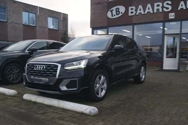 Audi Q2 (2017) thumbnail 4