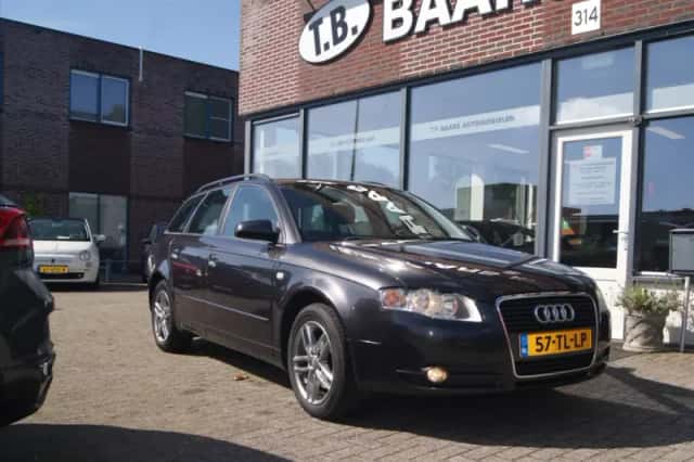 Audi A4 (2006) thumbnail 1