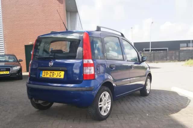 Fiat Panda (2007) thumbnail 3