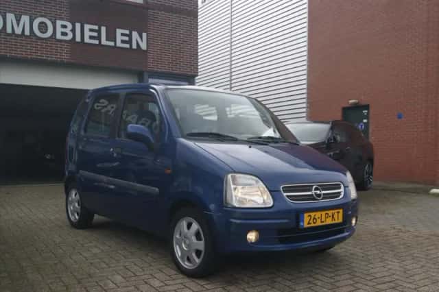Opel Agila (2003) thumbnail 2