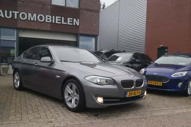 BMW 5-Serie (2012) thumbnail 2