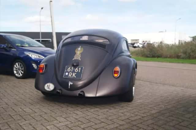 Volkswagen 1300 (1971) thumbnail 3