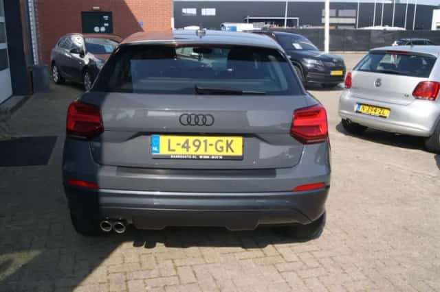 Audi Q2 (2017) thumbnail 5