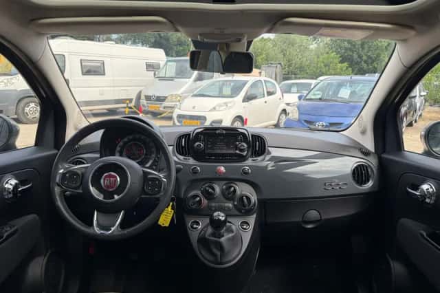 Fiat 500 (2019) thumbnail 2