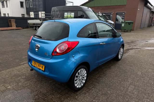 Ford Ka (2010) thumbnail 3