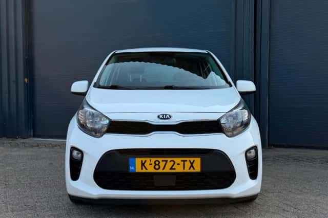 Kia Picanto (2021) thumbnail 6