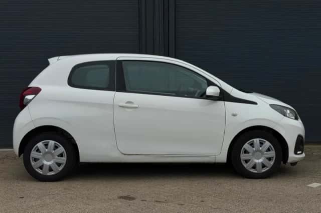 Peugeot 108 (2017) thumbnail 4