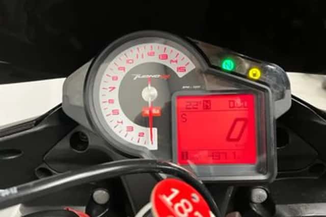 APRILIA TUONO (2013) thumbnail 2