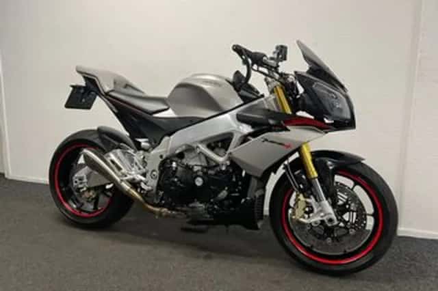 APRILIA TUONO (2013) thumbnail 4