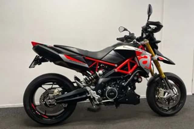 APRILIA DORSODURO (2020) thumbnail 3
