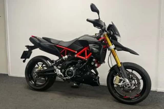 APRILIA DORSODURO (2018) thumbnail 4
