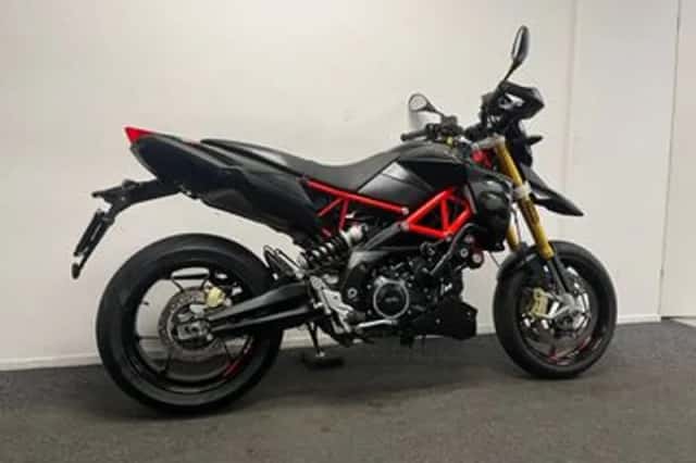 APRILIA DORSODURO (2018) thumbnail 5