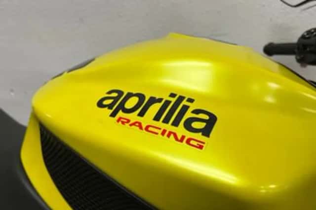 APRILIA TUONO (2021) thumbnail 3