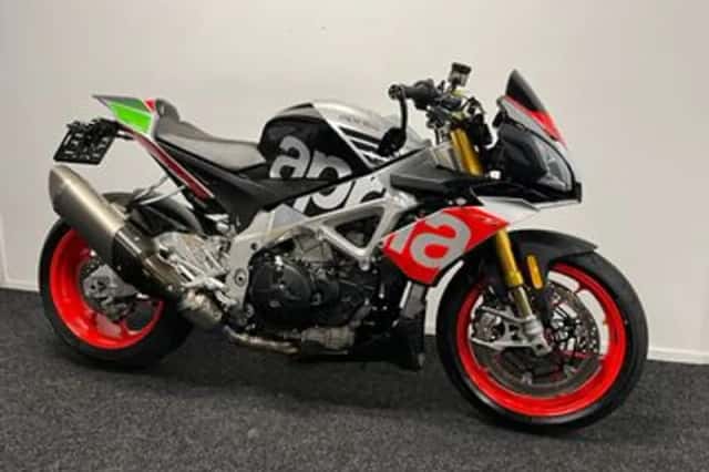 APRILIA TUONO (2017) thumbnail 4