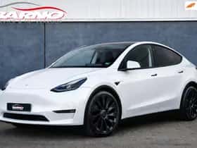 Tesla Model Y (2022) thumbnail 2
