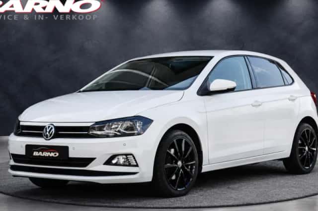 Volkswagen Polo (2019) thumbnail 2