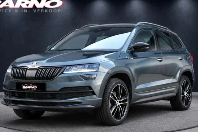 Škoda Karoq (2021) thumbnail 2