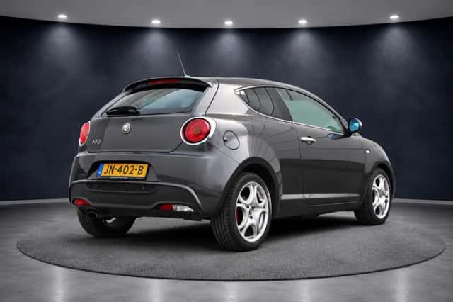 Alfa Romeo Mito (2016) thumbnail 2