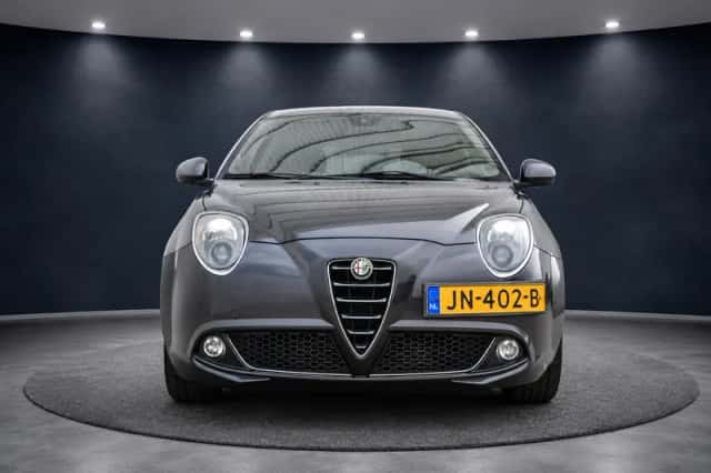 Alfa Romeo Mito (2016) thumbnail 11