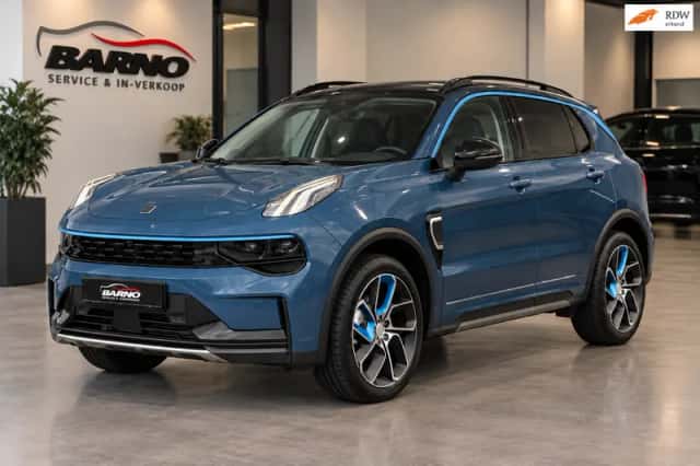 Lynk & Co 01 (2022) thumbnail 1