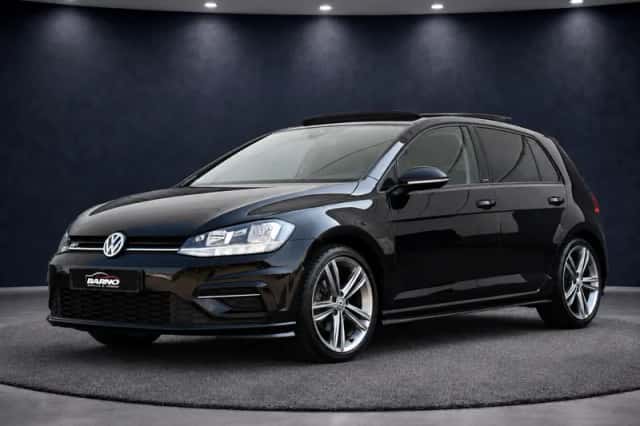 Volkswagen Golf (2018) thumbnail 1