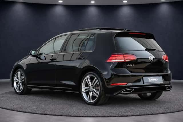Volkswagen Golf (2018) thumbnail 6