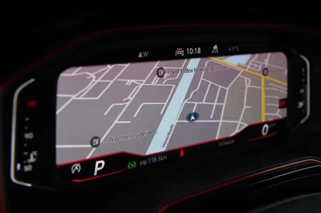 Volkswagen Polo (2024) thumbnail 4