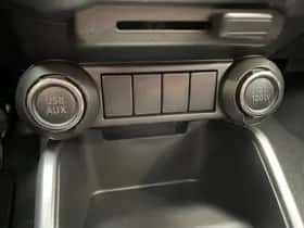 Suzuki Ignis (2024) thumbnail 26
