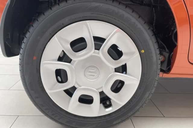 Suzuki Ignis (2024) thumbnail 29