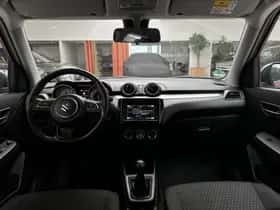 Suzuki Swift (2023) thumbnail 2
