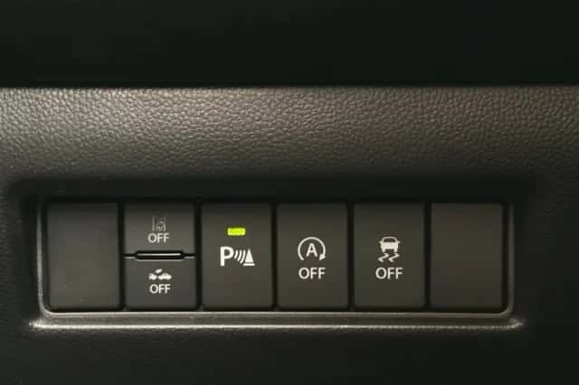 Suzuki Swift (2023) thumbnail 30