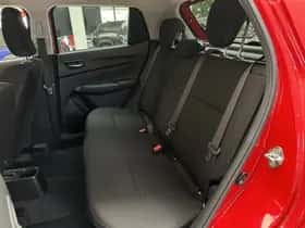 Suzuki Swift (2023) thumbnail 6