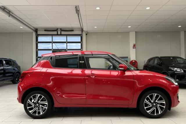 Suzuki Swift (2023) thumbnail 9