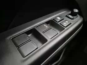 Suzuki Swift (2025) thumbnail 23