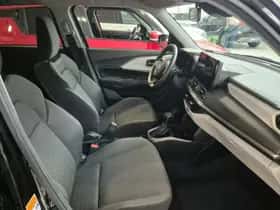 Suzuki Swift (2025) thumbnail 27