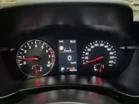 Suzuki Swift (2025) thumbnail 9