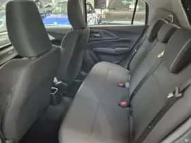 Suzuki Swift (2025) thumbnail 6
