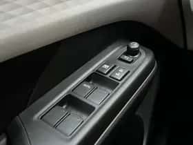 Suzuki Swift (2025) thumbnail 20