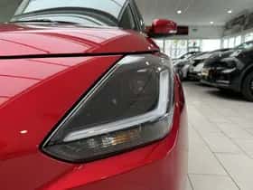 Suzuki Swift (2025) thumbnail 27